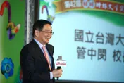 林智堅、鄭文燦「論文抄襲」學位遭撤！台大管中閔直嘆2字　驚曝學術界風氣