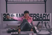 GD登《ELLE》12月封面之星！大聊生活近況、練習生時期　12題QA一次看