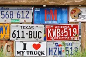 泰國車牌競標「9กก-9999」競爭激烈　最終以3980萬元得標刷新歷史