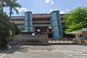 北市國小生午餐吃餿水！家長怒炸「噴桶如梅西」突圍入廚房　師傻：以為特殊調味