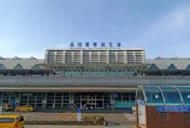 白目男登機報到喊「我有槍」！遭逮後態度仍囂張　檢依民航法起訴求重判