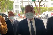 【影】直擊！兵役延長1年　邱國正親自拜會在野黨溝通