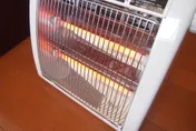 屋內暖呼呼！天冷最需要「電暖器」　醫提醒「這５點」特別小心