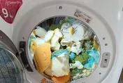 乳膠枕塞烘衣機「烤成海綿蛋糕」　網友傻眼「為何你家的功能比較多」