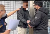 變態男愛慕女教師恐怖騷擾　寄包裹手機躲學校廁所堵人示愛
