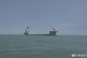 影/首公開！陸海軍「飲馬湖號」半潛艦訓練　奪島搶灘支援作戰利器