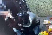 土地公金牌也敢偷！40歲男持鐵鎚破櫥窗　廟公機伶堵廟門困住笨賊