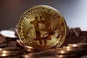 川普遇槍擊無大礙　比特幣漲破6.2萬美元創兩週來新高