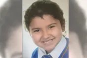 5歲女童過馬路被撞死　駕駛竟嗆心碎父「走開！」繼續跑外送