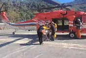 影/除夕挑戰登南二段山中圍爐！1人尋水源摔傷…直升機吊掛救援