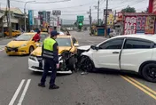 影/「白色飛彈」出沒注意！酒駕男年初一肇事1撞3　竟醉稱「不知道要開去哪裡」
