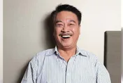 吳孟達癌逝2年「驚喜現身」大螢幕　觀眾見這排字瞬間淚崩