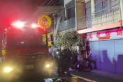 影/台中惡火吞母子！豐原7旬婦困3樓嗆昏亡　兒大腿燒傷