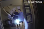 影/員警密錄器影片曝光！還原裴洛西丈夫遇襲「鐵鎚擊頭」驚悚瞬間