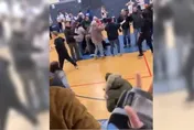 美國中學籃球賽演變成全武行　60歲老翁鬥毆後身亡