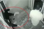 20歲男魂斷旅館！陽台圍欄崩落　下秒直墜6樓亡…驚悚瞬間曝