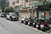 快訊/新店驚傳男女隨機擄童　12歲男童險遭強行帶走警追查中