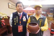 白沙屯媽祖進香/承擔香火重要使命　拱天宮啟用新火缸「薪火相傳」