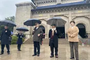 夏立言赴南京中山陵謁陵「緬懷國父」參訪歷史檔案館