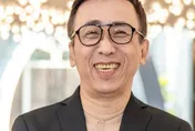 批郭台銘「渣男」！苦苓：當年看國民黨像「X貨」現在又想回來