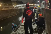 影/感情糾紛負氣酒駕出車禍！她為躲酒測竟跳愛河辯「泡澡」