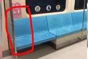 搭捷運突被阿伯嗆「玩手機不讓座」！妹子氣哭：我不是坐博愛座