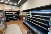 雞蛋貨架「空」拍照出人民心聲！　美女議員怨：我不是鄭文燦沒人先把蛋補滿