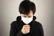 確診後久咳不癒竟釀鼻竇炎惡化！醫曝新冠併發症多　口罩解禁後也別小瞧病毒威力