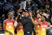 影/全是尿點！NBA明星賽變三分大賽　「面具俠」布朗說真話：被美化過的投籃訓練