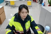 老師「一句話」她成柔道黑帶三段　清純女警暖心返鄉給糖