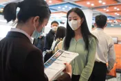 女子求職遭回「有沒有能約X的閨蜜？」怒而投訴　人資卸責：我喝醉了
