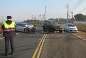 影/山區起大霧！嫩妹竟衝對向車道撞軍車釀3傷　警一查赫然發現她酒駕