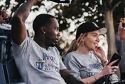 愛黛兒爆秘婚了！被NBA王牌經紀人鑽戒情定　婚禮將在夏天舉行