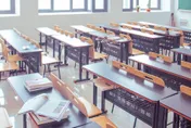 國中校園驚傳遭侵入持刀攻擊！1男師受傷送醫　行兇少年稱「就是想砍人」