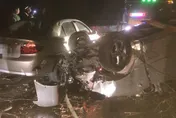 影/阿里山死亡車禍！轎車翻落邊坡…男子拋飛身亡