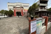 全民監票聯盟認了「錄影3年」！南投投票所花盆裝「密錄器」　警帶回3人偵訊