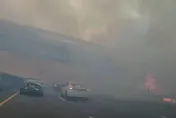 「遊地獄」恐怖視角曝光！台中公墓大火濃煙瀰漫高速公路　車輛被逼入「搖滾區」