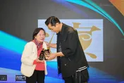 曾與周星馳有精彩對手戲！遭醫宣布「只能再活數月」　85歲女星「花11萬打標靶藥」病況曝