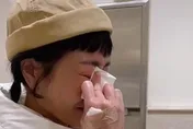唐玲抗癌就醫淚崩！「剖肚10公分」淚憂：肚皮開洞怎穿比基尼？