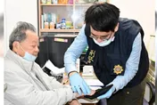 容易覺得東西被偷！面對失智三偷妄想 醫授1方法判斷