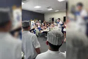 WBC棒球經典賽/「神秘2男」送暖啦啦隊休息室　林襄樂喊：好貼心