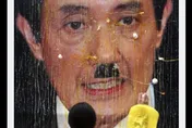 羅智強po馬英九遭綠營「蛋洗」照　網友懷念他執政做「這件事」
