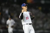 WBC棒球經典賽/「替補功臣」吳哲源搶關鍵一勝...誓言：投給國人看　林岳平大讚「是我的福氣」