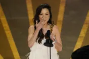 楊紫瓊《媽的多重宇宙》奪奧斯卡影后！武打界女帝縱橫影壇40年　經典電影一次回顧