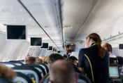 陸空姐痛訴噁大媽乘客各種離譜行徑　搶鄰座咖啡「喝一口竟又還回去」