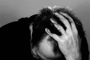 心理壓力恐讓疾病找上身！專家曝「這7種人」恐提高罹癌機率