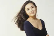 《蜜桃》脫出演藝顛峰！性感女神走出婚變奪影后　中年漸發福成開朗大媽
