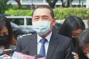 侯友宜不提國政論述…拋有讀《晶片戰爭》？他開轟：拿出乾貨！不要「HoHo做晶片」