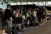 快訊/BLACKPINK繼續留台！航空人員：韓國起霧不飛了　粉絲、媒體全撲空