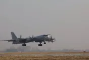 日相岸田訪烏 俄派可攜核武戰略轟炸機飛越日本海